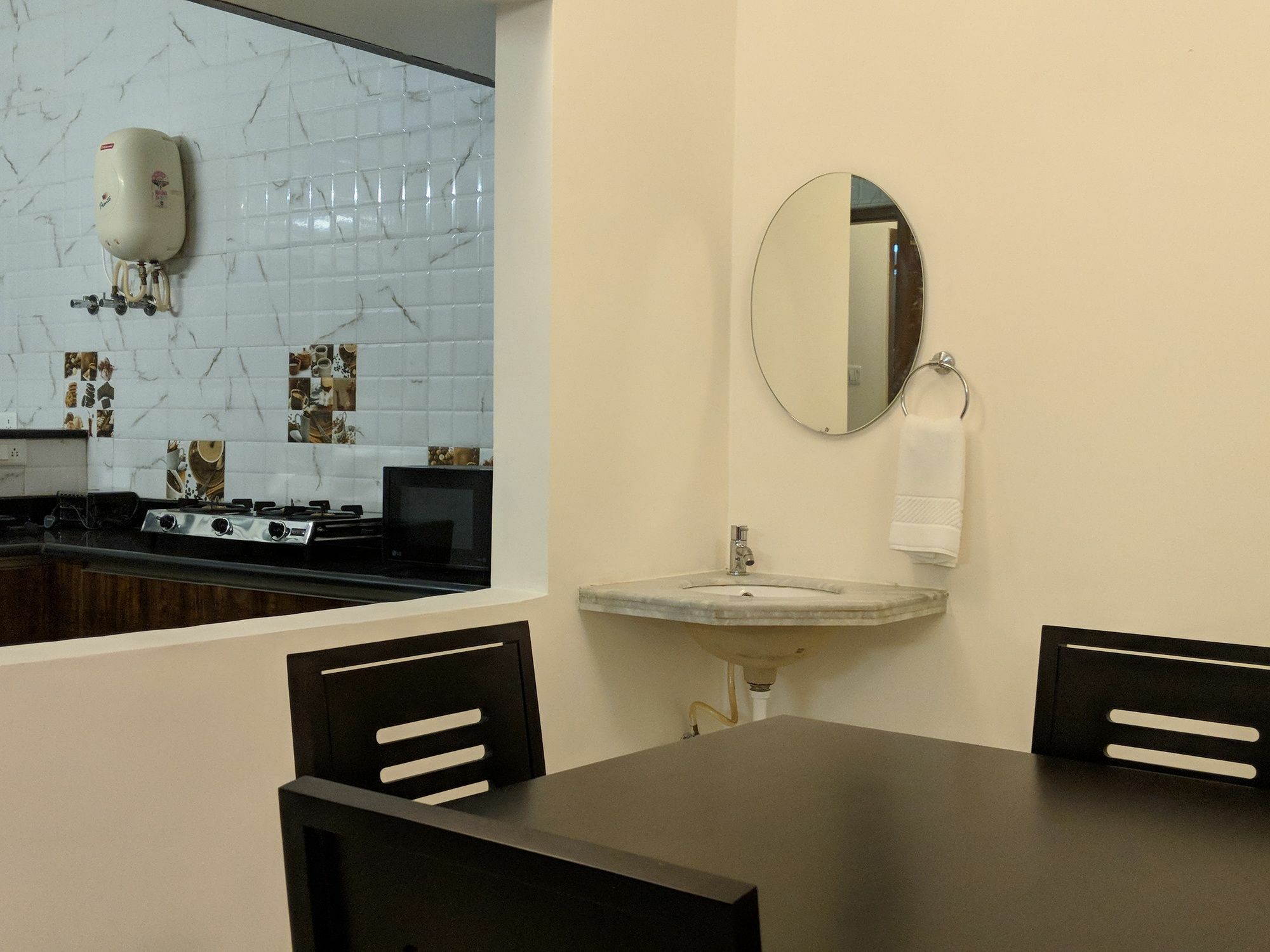 Mash Manyata Serviced Apartments Бангалор Екстериор снимка